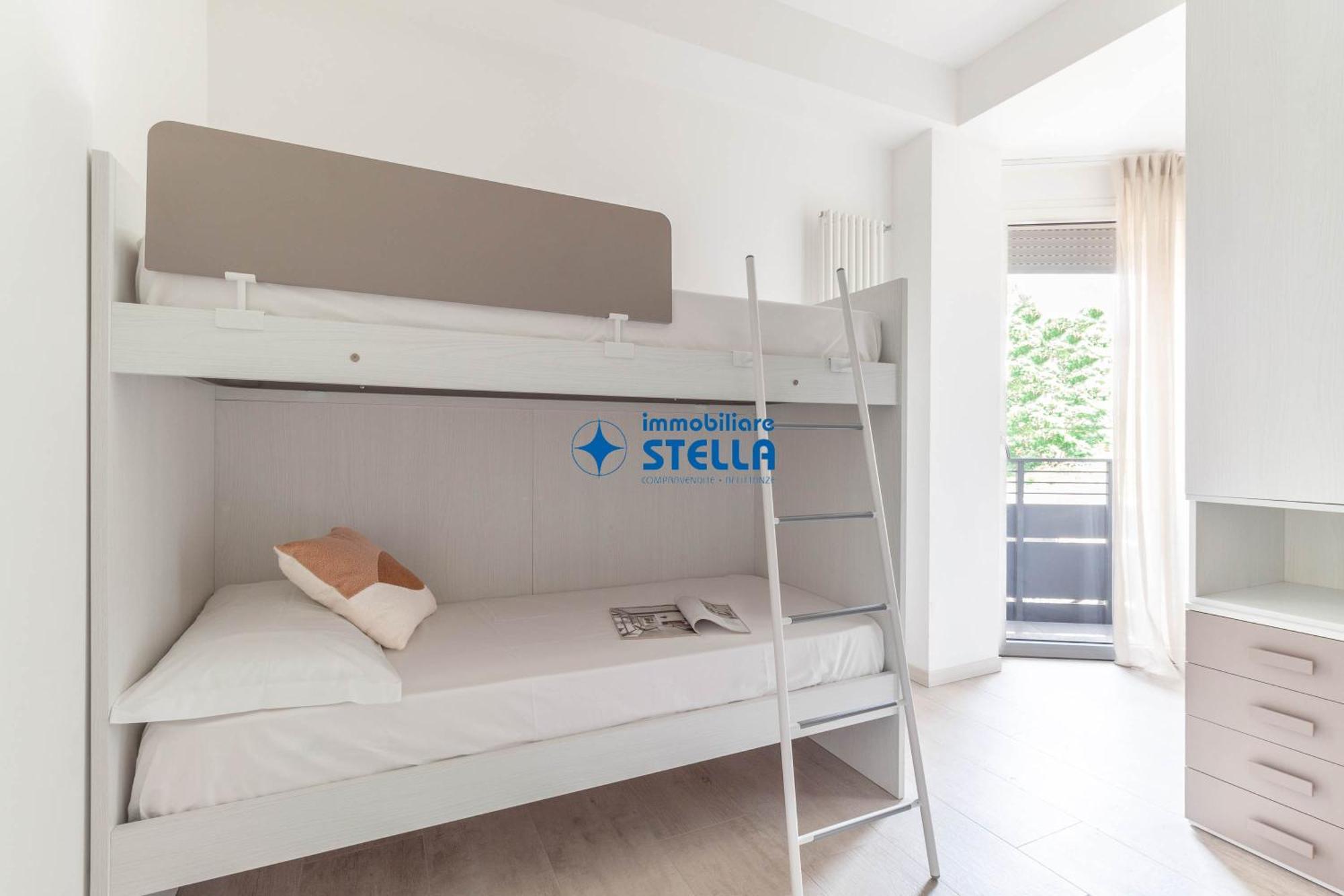 Condominio Trento ลิโดดิเยโซโล ภายนอก รูปภาพ